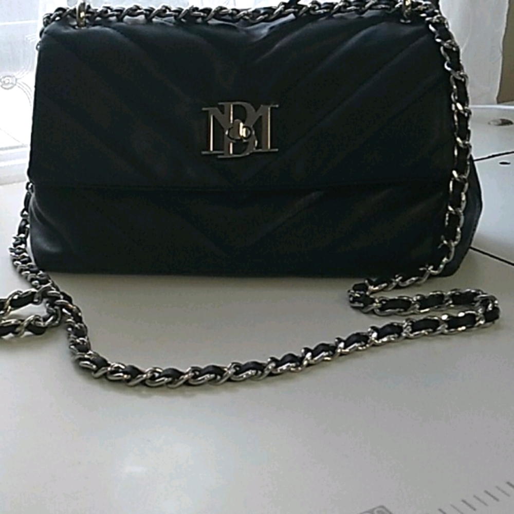Badgley Mischka quilted handbag
